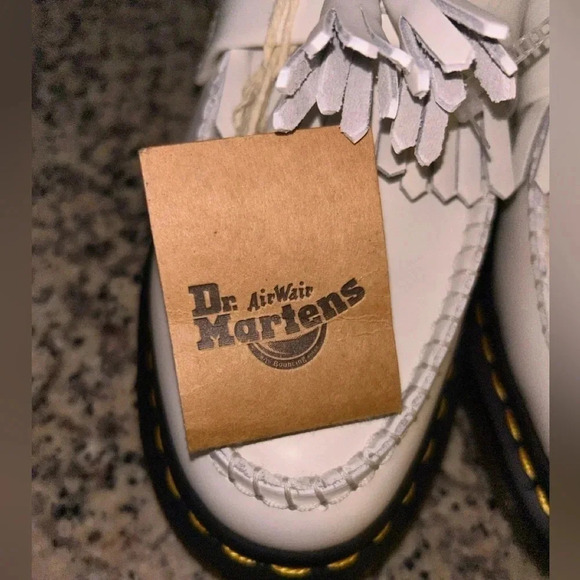 NWT Dr. Marten’s Adrian White Loafers. Size 7 - Picture 7 of 7